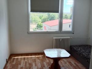 Pronájem bytu 1+kk, Bílina - Teplické Předměstí, Sídliště Za Chlumem, 29 m2