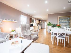 Prodej bytu 3+kk, Litvínov - Horní Litvínov, Ruská, 107 m2