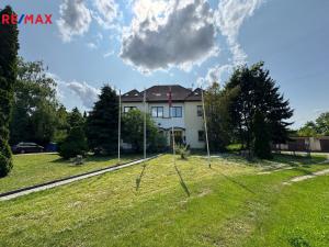 Prodej komerčního pozemku, Kunovice, Osvobození, 11035 m2