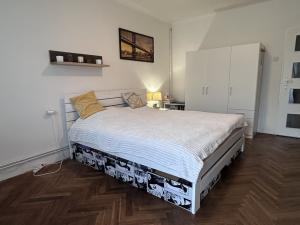 Prodej bytu 2+1, Hodonín, Pánov, 60 m2