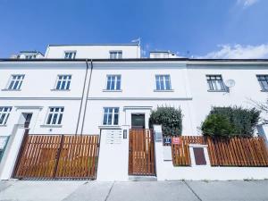 Pronájem bytu 2+kk, Praha - Strašnice, Na Třebešíně, 59 m2