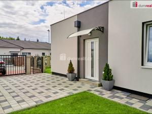 Prodej rodinného domu, Nová Role - Mezirolí, 106 m2