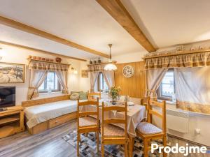 Prodej chalupy, Cvikov - Drnovec, 99 m2