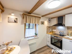 Prodej chalupy, Cvikov - Drnovec, 99 m2