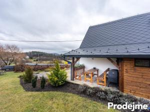 Prodej chalupy, Cvikov - Drnovec, 99 m2