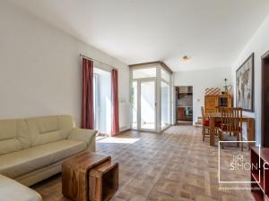 Pronájem bytu 2+kk, Praha - Ruzyně, Drnovská, 65 m2