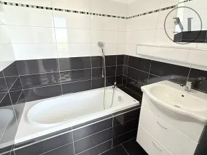Pronájem bytu 2+1, Veselí nad Lužnicí, Pod Markem, 60 m2