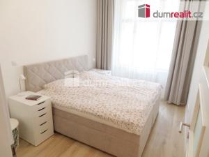 Pronájem bytu 2+kk, Praha - Vršovice, Na spojce, 44 m2