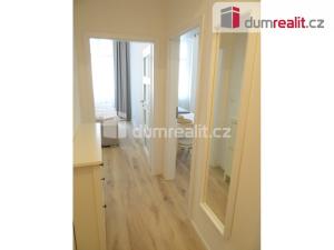 Pronájem bytu 2+kk, Praha - Vršovice, Na spojce, 44 m2