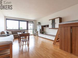 Prodej bytu 1+kk, Praha - Holešovice, Osadní, 44 m2