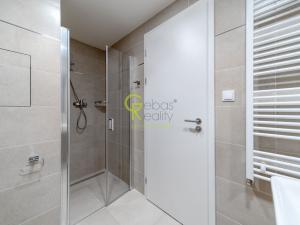 Pronájem bytu 1+kk, Praha - Hloubětín, Poděbradská, 32 m2
