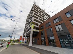 Pronájem bytu 1+kk, Praha - Hloubětín, Poděbradská, 32 m2