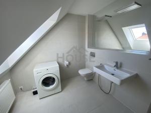 Prodej bytu 2+kk, Praha - Vinohrady, Boleslavská, 72 m2