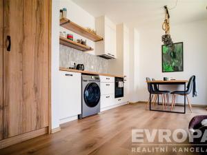 Prodej bytu 2+kk, Černý Důl, 47 m2