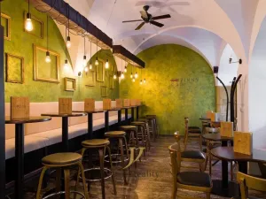 Pronájem restaurace, Olomouc, Dolní náměstí, 53 m2