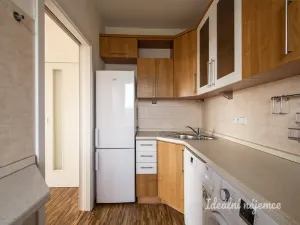 Pronájem bytu 3+1, Praha - Modřany, Poljanovova, 62 m2