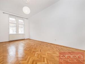 Pronájem bytu 3+1, Praha - Smíchov, Zborovská, 105 m2