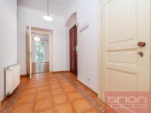 Pronájem bytu 3+1, Praha - Smíchov, Zborovská, 105 m2