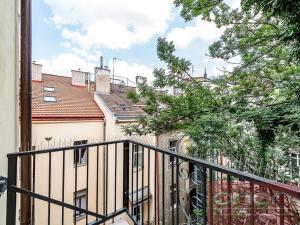 Pronájem bytu 3+1, Praha - Smíchov, Zborovská, 105 m2