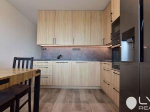 Prodej bytu 2+1, Žďár nad Sázavou - Žďár nad Sázavou 6, Haškova, 63 m2
