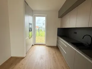 Pronájem rodinného domu, Chýně, Pražská, 130 m2