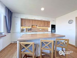 Prodej bytu 3+kk, Drnholec, Hrušovanská, 60 m2