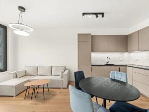 Pronájem bytu 2+kk, Praha - Smíchov, Nádražní, 54 m2