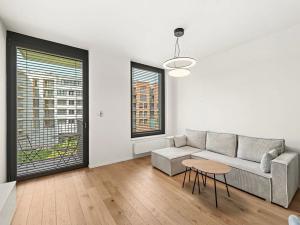 Pronájem bytu 2+kk, Praha - Smíchov, Nádražní, 54 m2