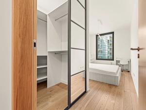 Pronájem bytu 2+kk, Praha - Smíchov, Nádražní, 54 m2