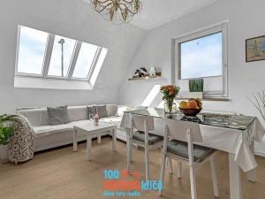 Prodej vícegeneračního domu, Praha - Lipence, Jílovišťská, 206 m2