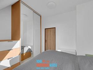 Prodej vícegeneračního domu, Praha - Lipence, Jílovišťská, 206 m2