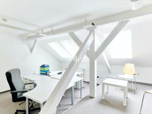 Pronájem kanceláře, Praha - Nové Město, Revoluční, 137 m2