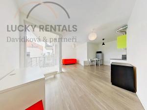 Pronájem bytu 1+kk, Praha - Žižkov, Olgy Havlové, 38 m2