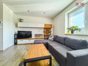 Pronájem bytu 3+kk, Dolní Dobrouč, 64 m2