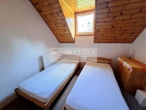 Prodej vícegeneračního domu, Zbytiny - Blažejovice, 453 m2