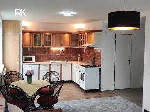Pronájem bytu 3+kk, Jestřabí Lhota, 90 m2