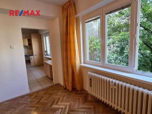 Pronájem bytu 2+kk, Praha - Vršovice, Oblouková, 53 m2