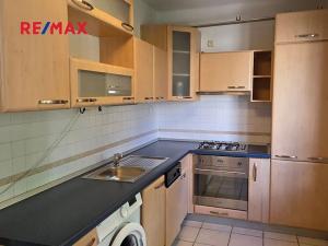 Pronájem bytu 2+kk, Praha - Vršovice, Oblouková, 53 m2