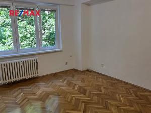 Pronájem bytu 2+kk, Praha - Vršovice, Oblouková, 53 m2