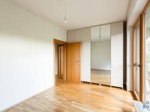 Pronájem bytu 3+kk, Praha - Hrdlořezy, V třešňovce, 85 m2