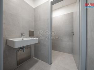 Pronájem obchodního prostoru, Modřice, Tyršova, 349 m2