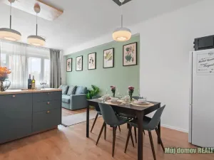 Pronájem bytu 2+kk, Praha - Vysočany, Kolbenova, 55 m2