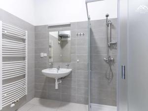 Pronájem bytu 2+kk, Hlinsko, Adámkova třída, 46 m2