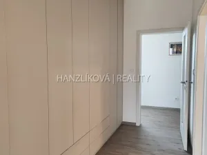Pronájem bytu 3+kk, České Budějovice, Volejbalistů, 99 m2