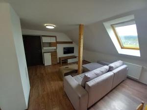 Pronájem bytu 2+kk, Zlín, Zadní luhy, 60 m2