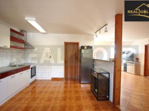 Prodej vícegeneračního domu, Vladislav, 206 m2
