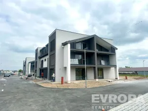 Prodej bytu 3+kk, Vysoký Újezd, Ke Kuchaři, 85 m2