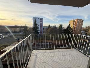 Pronájem bytu 2+kk, Pardubice - Zelené Předměstí, Pod Vinicí, 64 m2