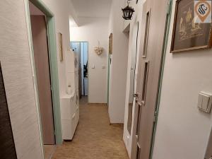 Prodej bytu 3+1, Praha, Senohrabská, 73 m2