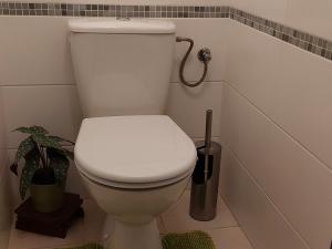 Prodej bytu 3+1, Praha, Senohrabská, 73 m2